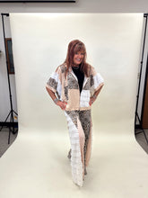 Load image into Gallery viewer, Savanna Ray Jacket
