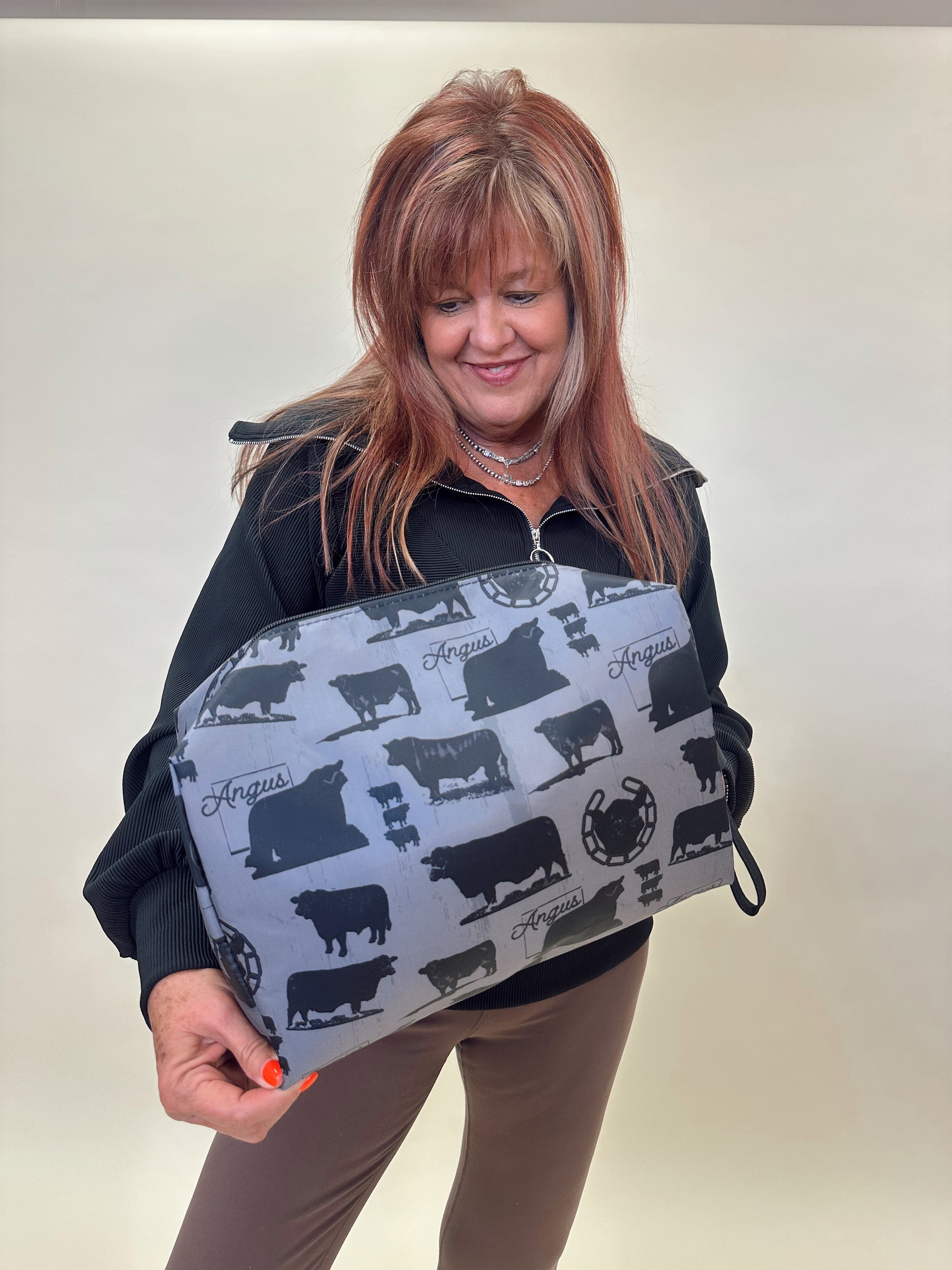 BAGS – Cha Cha Cache