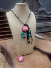 Load image into Gallery viewer, Vegas Bound Necklace
