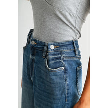 Load image into Gallery viewer, Marlowe Jeans
