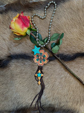 Load image into Gallery viewer, Flower Peace Sign Necklace
