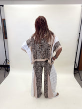 Load image into Gallery viewer, Savanna Ray Jacket
