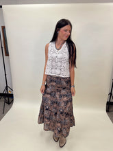 Load image into Gallery viewer, Hitchin&#39; Post Maxi Skirt
