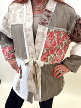 Load image into Gallery viewer, Canyon Breeze Jacket
