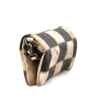 Load image into Gallery viewer, BedStu- Cadence PW Blk Lux
