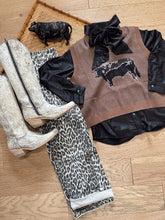 Load image into Gallery viewer, Angus Bull Vest
