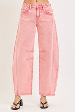 Load image into Gallery viewer, Decker Barrel Jeans
