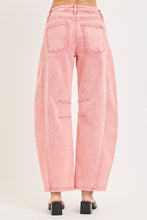 Load image into Gallery viewer, Decker Barrel Jeans
