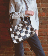 Load image into Gallery viewer, Bed|Stu Rockababy B+W
