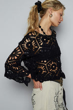 Load image into Gallery viewer, Thorny Rose Top- Black

